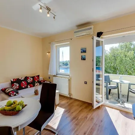 Cosy Balcony In
